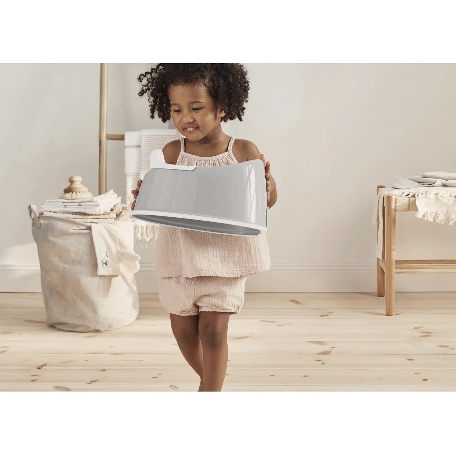 BabyBjörn Grey/White Smart Potty
