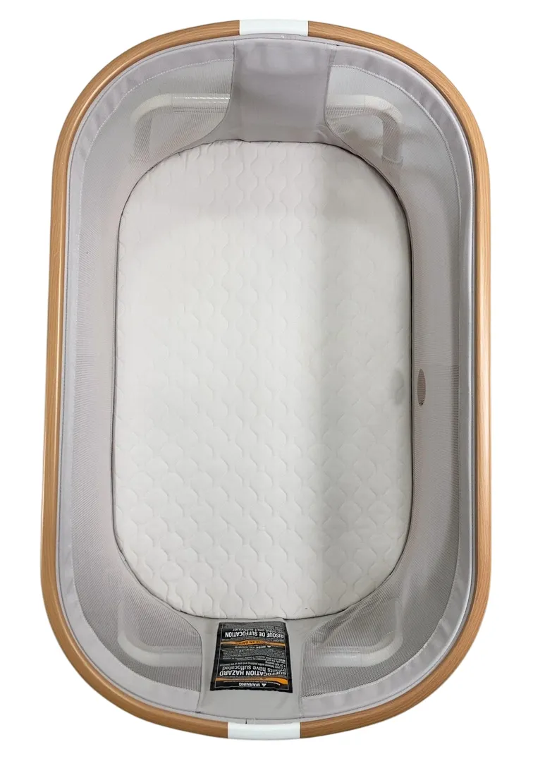 Maxi-Cosi Iora Bedside Bassinet, Horizon Sand