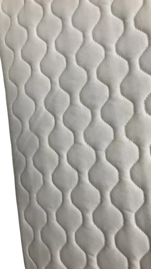 Maxi-Cosi Iora Bedside Bassinet, Horizon Sand
