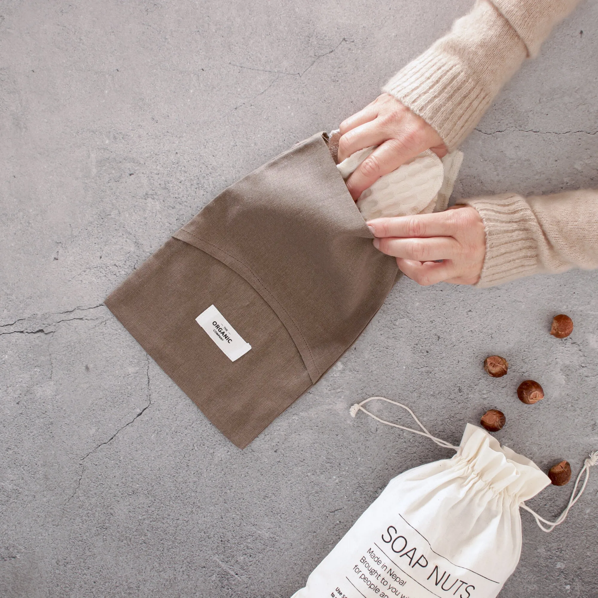 The Organic Company Washing Bag Set, Clay